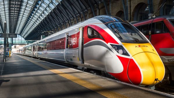 LNER-Azuma2